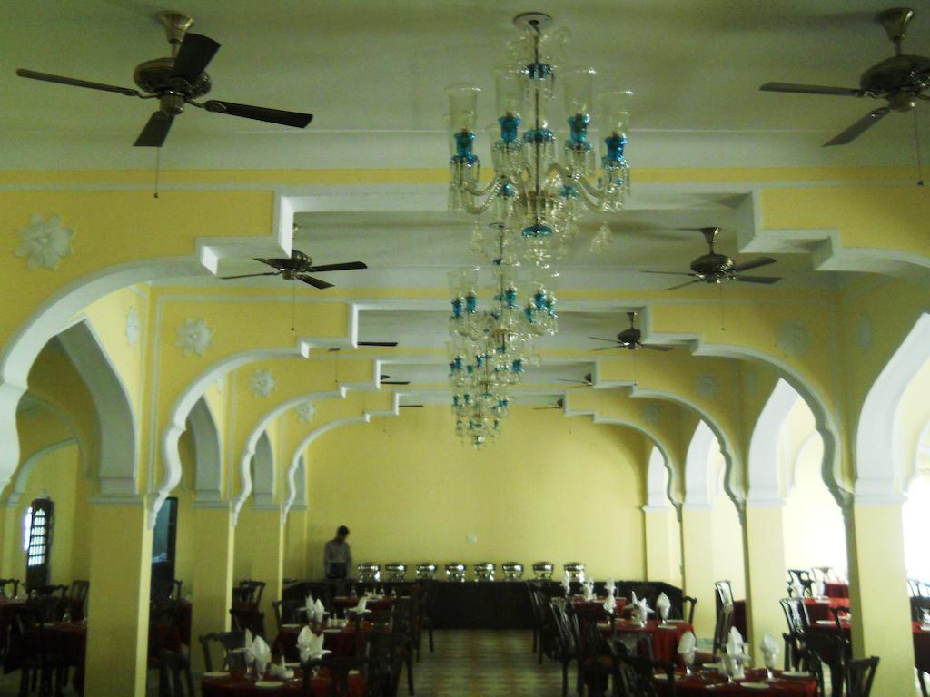 V Resorts Rajmahal Orchha Luaran gambar