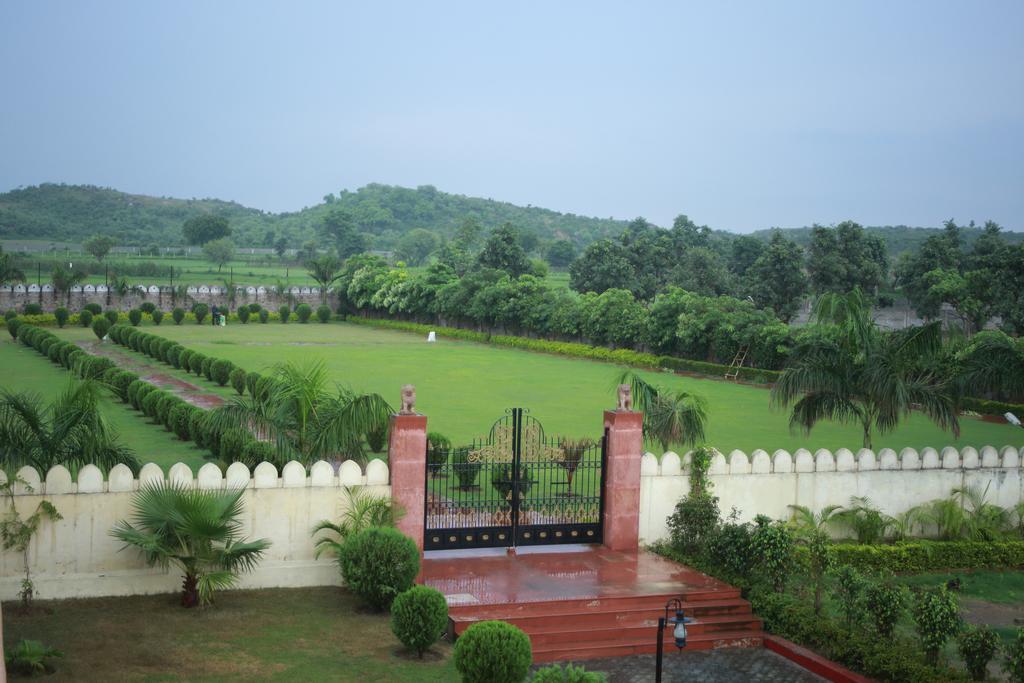 V Resorts Rajmahal Orchha Luaran gambar